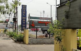 Mayur Hotel Chandrapur 4*