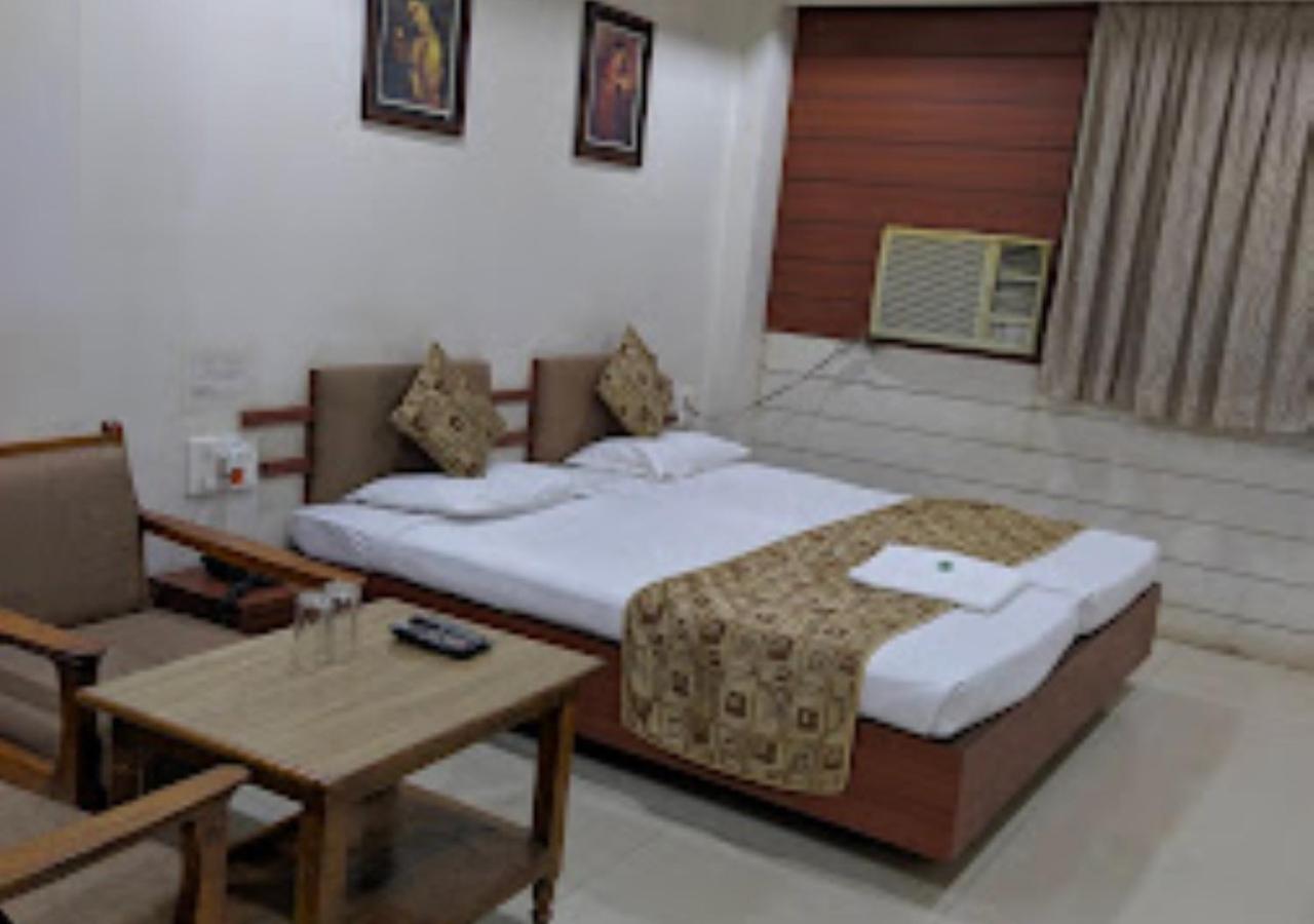 Hotel Mayur Restaurant Chandrapur Exterior photo