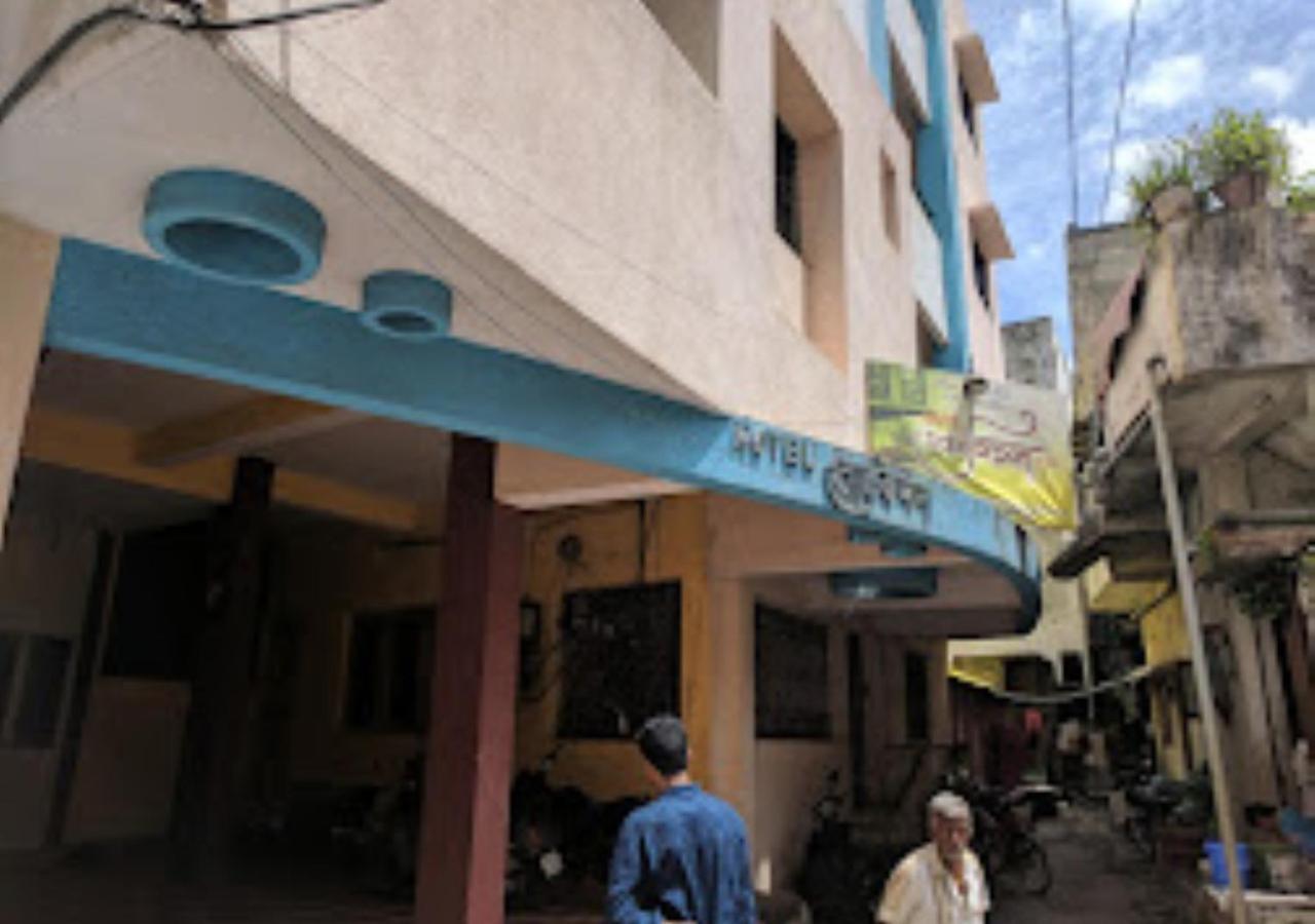 Hotel Mayur Restaurant Chandrapur Exterior photo
